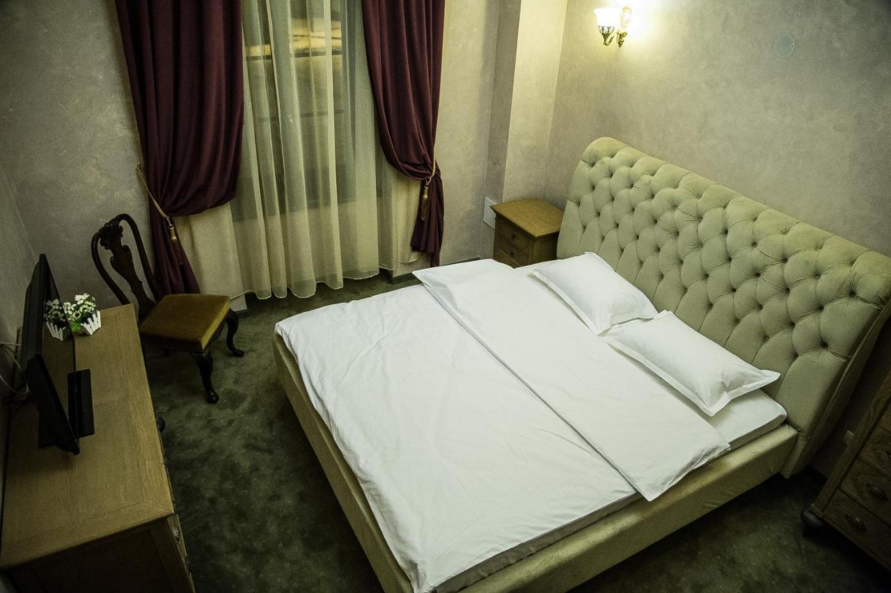 Regal 1880 Hotel Sinaia Cameră foto